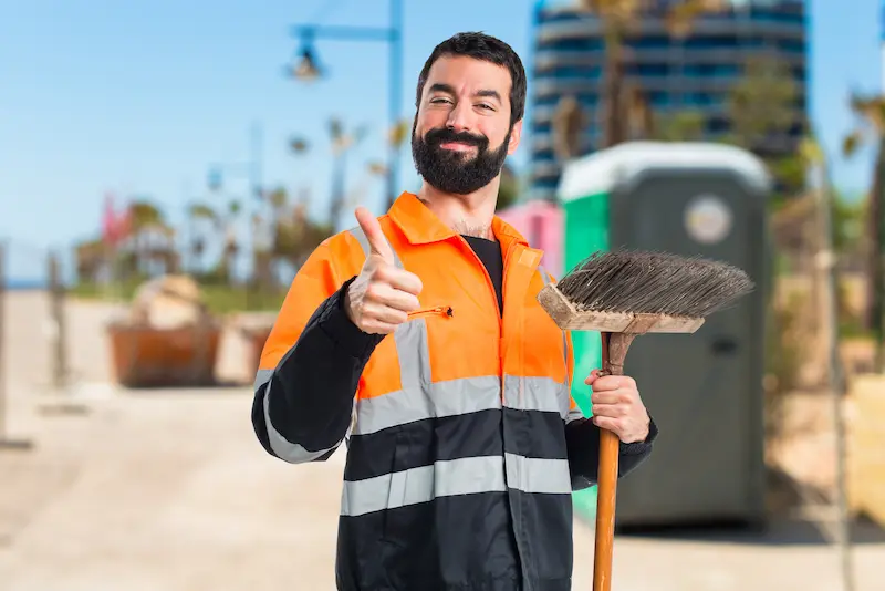 garbage-man-with-thumb-up