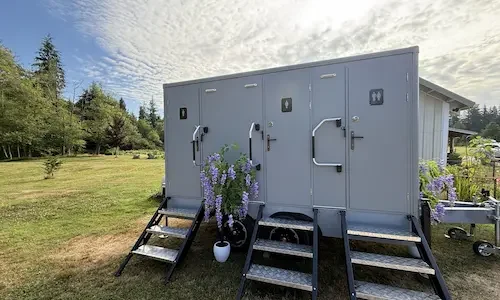 Discover the Ultimate in Comfort: Why Luxxoom Rentals is Redefining Short-Term Rentals in 2025